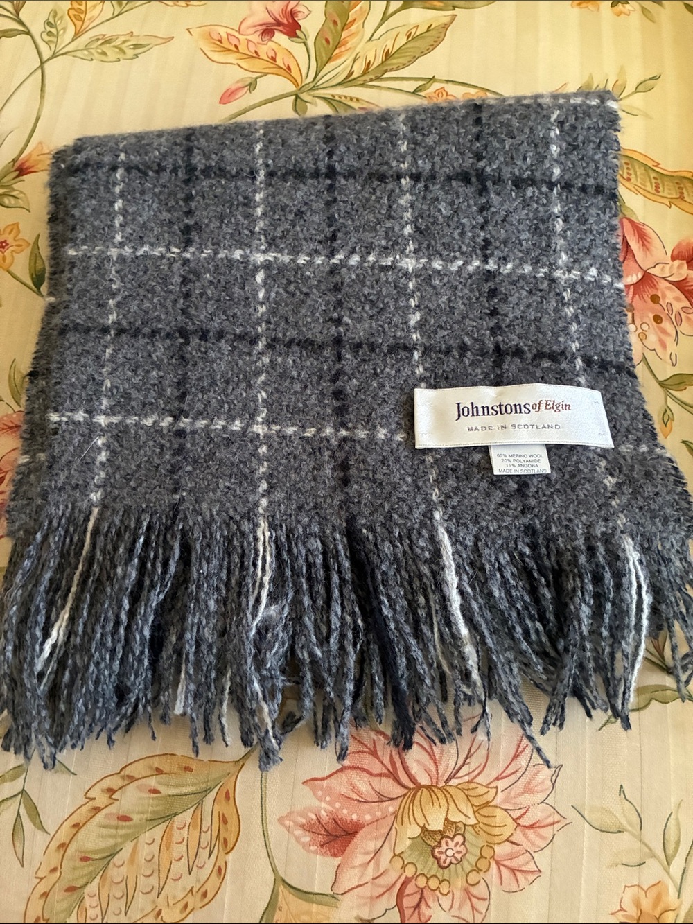 Johnstons Of Elgin Scottish Wool Scarf